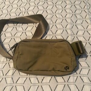 Lululemon Belt bag